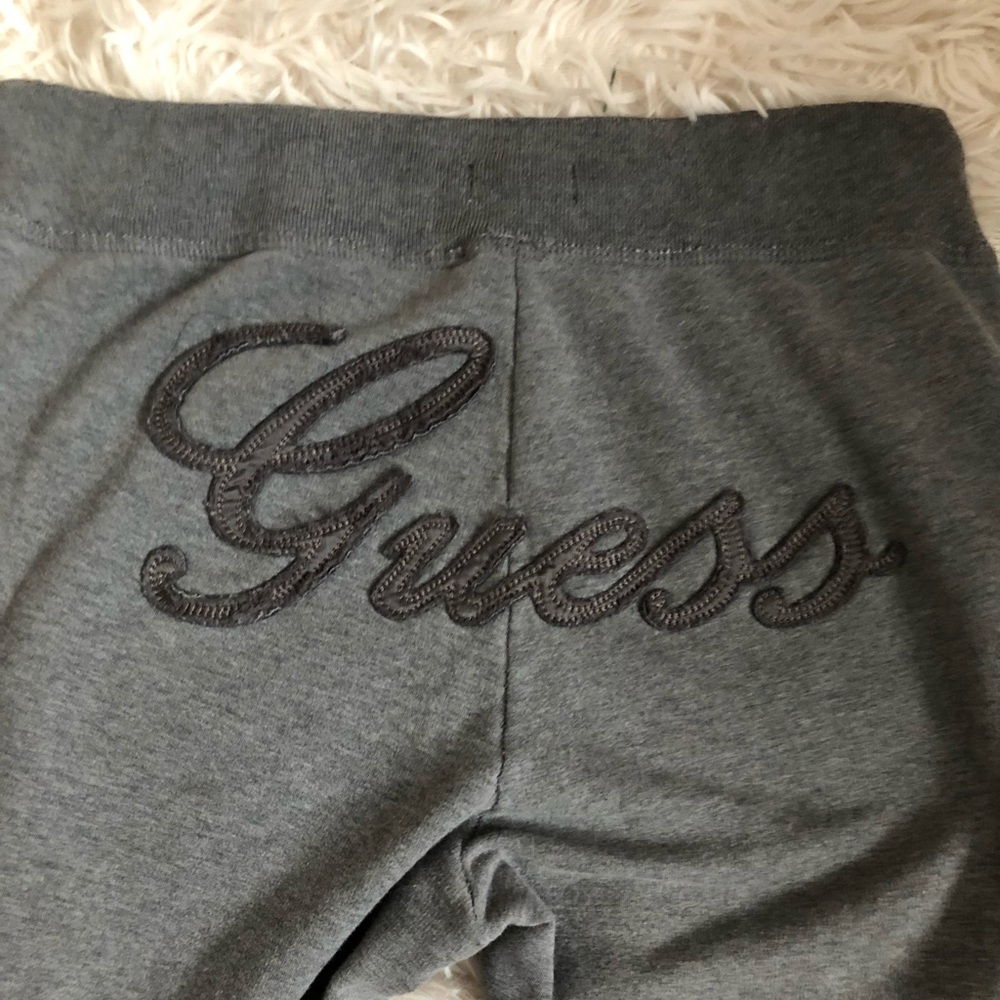 Guess sweats